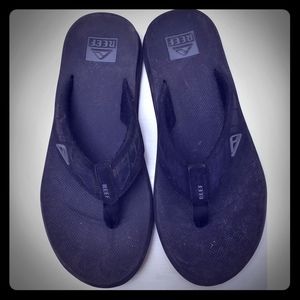 Men's Reef Sandals Size 11